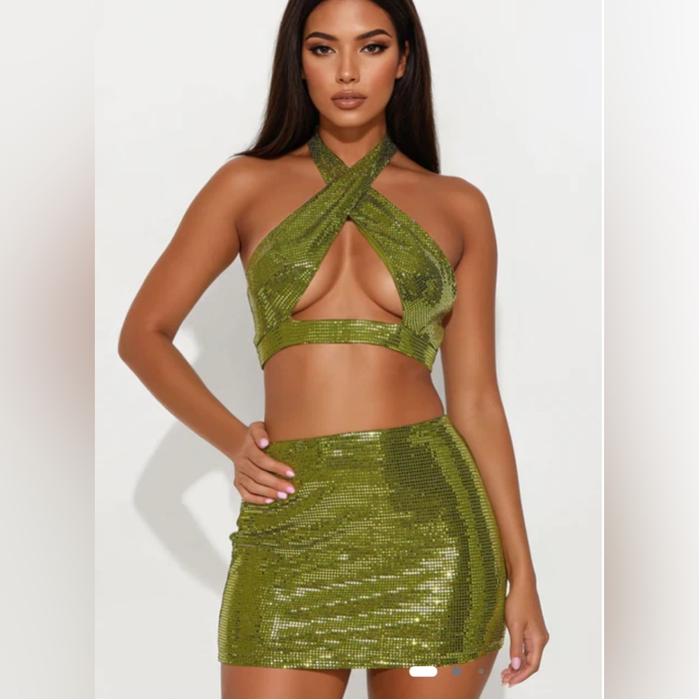 NWT FASHION NOVA Olive Green Sequin Cross halter set
